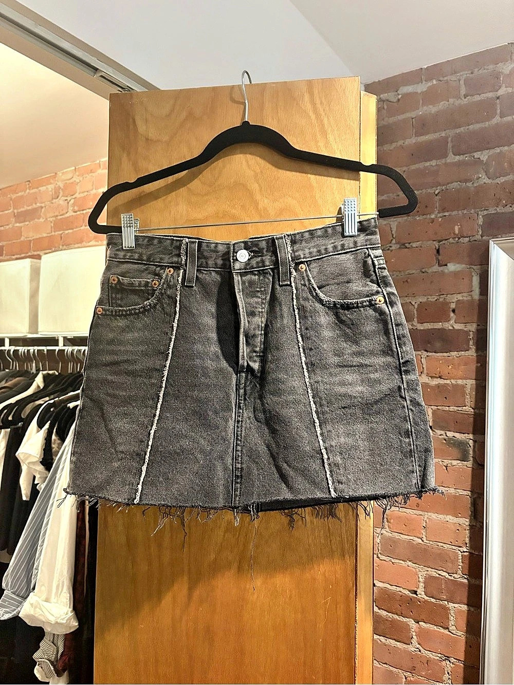 Levi's Women's Black Denim icon skirt
